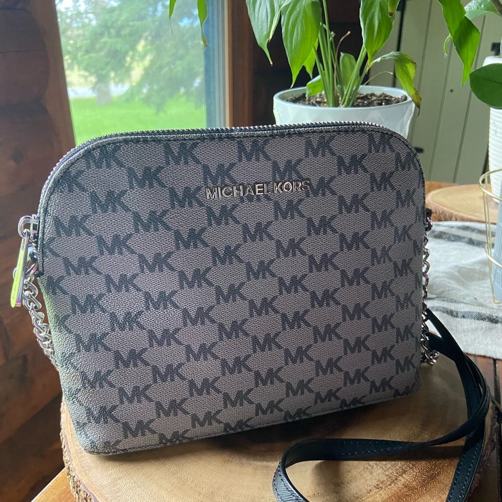 Michael Kors crossbody/ over the shoulder purse